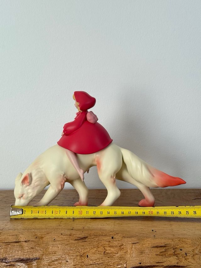 Figura de colección de caperucita roja