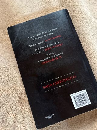Crepúsculo (Saga Crepúsculo 1) (Spanish Edition)