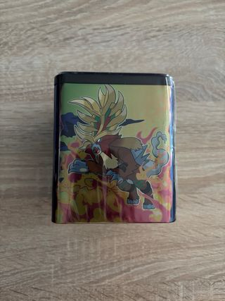 Latas Pokémon Evoluciones prismaticas, español