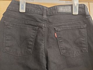 Vaquero levis 473 mujer