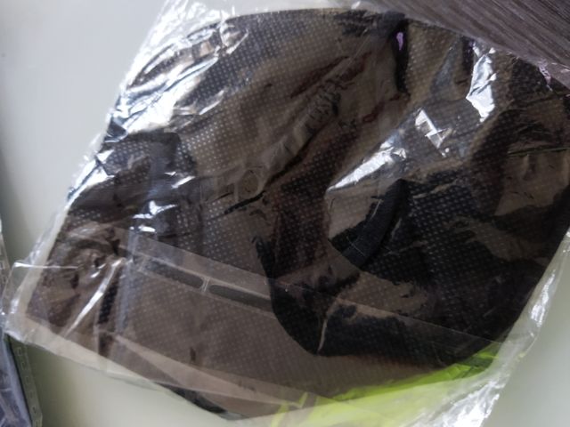 Casco, guantes y protección auditiva