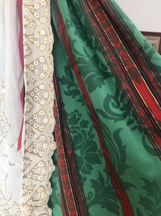 Traje Fallera Verde y Rojo