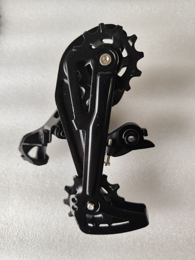 Grupo monoplato 1x10v. 11/46 dientes 