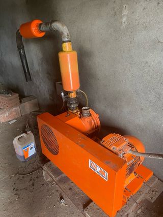 Bomba vacío + motor ordeño weg