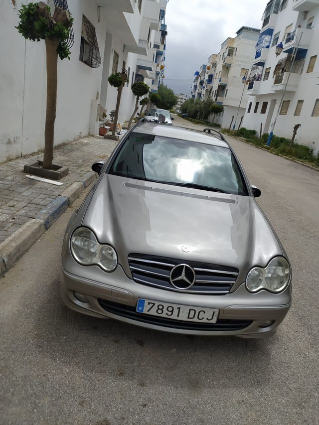 Mercedes-Benz Clase C 2004
