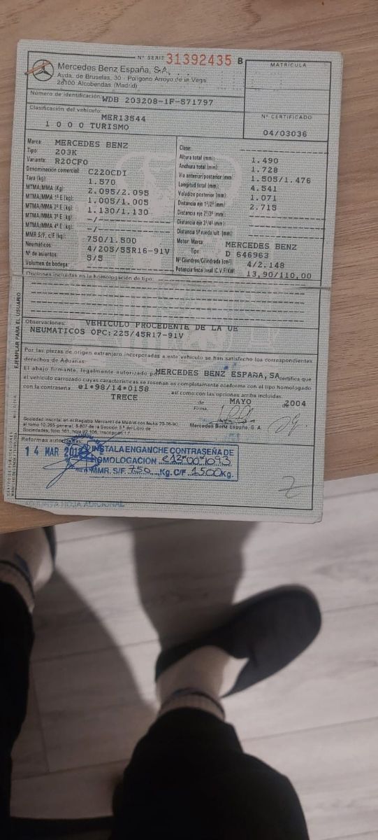 Mercedes-Benz Clase C 2004