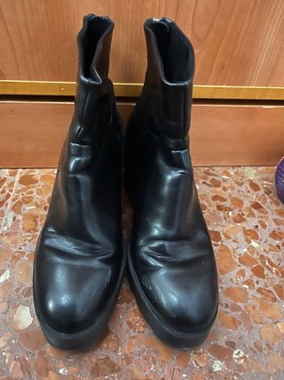 Botines negros lisos Pull