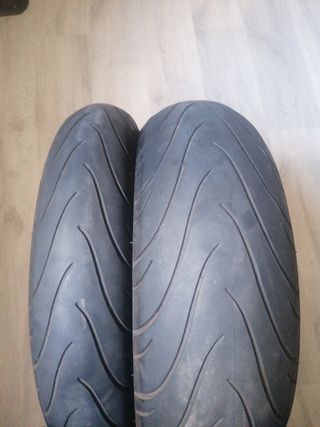 Neumáticos moto usados 120/70 zr17 Y 180/55 zr17