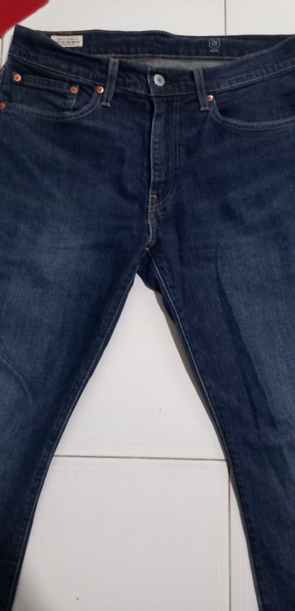 Jeans Levi's Uomo modello 502 tg 44 blu scuro