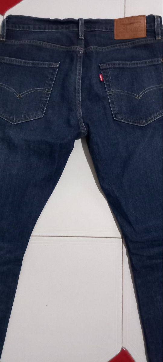 Jeans Levi's Uomo modello 502 tg 44 blu scuro