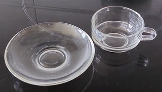 JUEGO DE CAFÉ SIN ESTRENAR (7 TAZAS + 7 PLATOS)