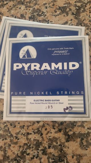 Cuerdas de bajo eléctrico Piramid