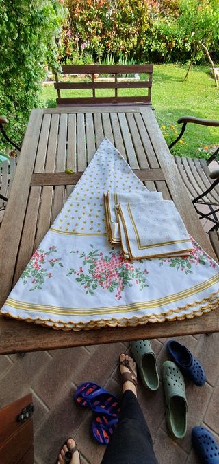 Tovaglia rotonda natalizia cm 160 circa