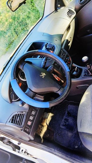Peugeot 206 2010