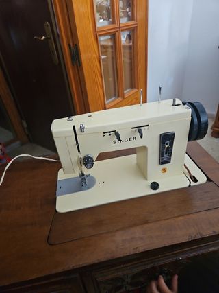 Máquina de coser Singer Antigua precio negociable