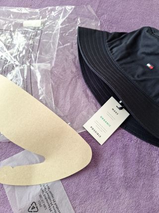 Sombrero Tommy Hilfiger azul marino 