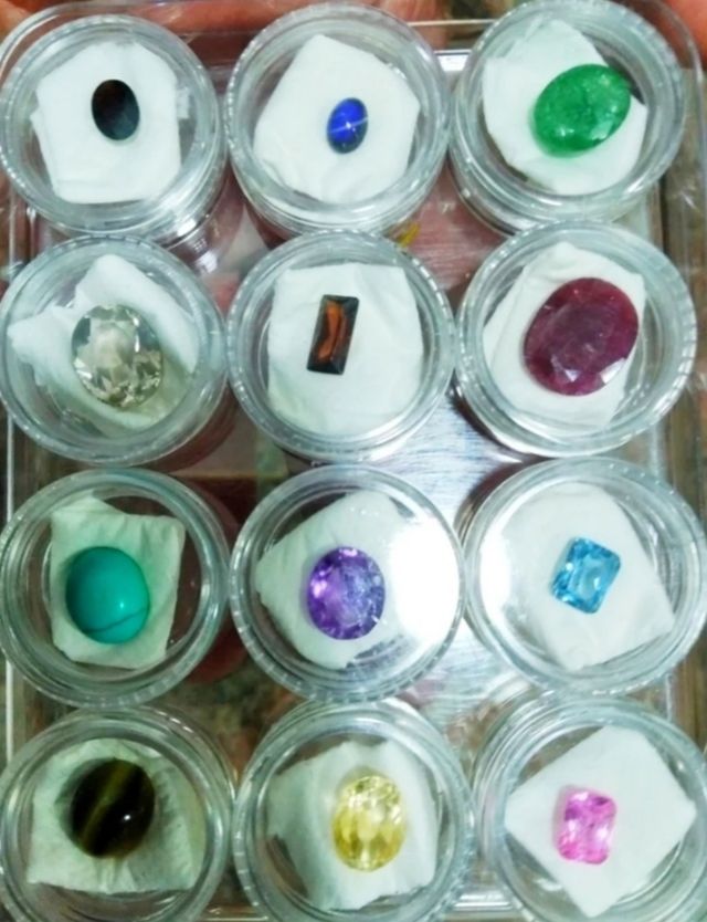 Colección 12 gemas naturales 
Total 47,5 quilates