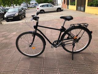 Bicicleta paseo retro negra