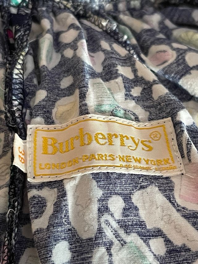 Conjunto blusa y falda Burberry