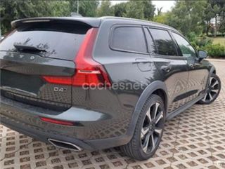 Volvo V60 D4 POLESTAR 200 cv