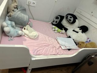 Cama infantil extensible IKEA - blanca