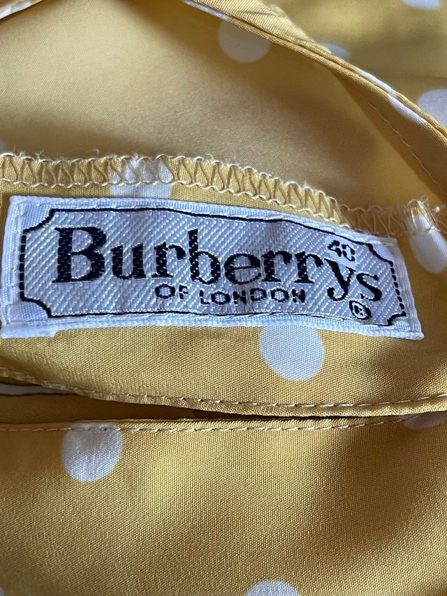 Conjunto blusa y falda lunares amarillo