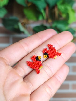 Pendientes pájaros rojo