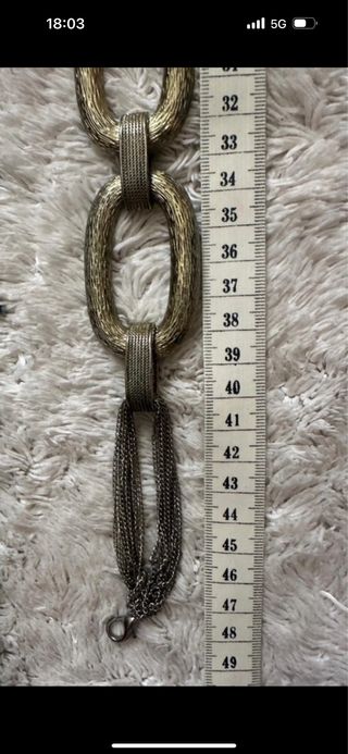 Collar gsegantilla dorada bisuteria