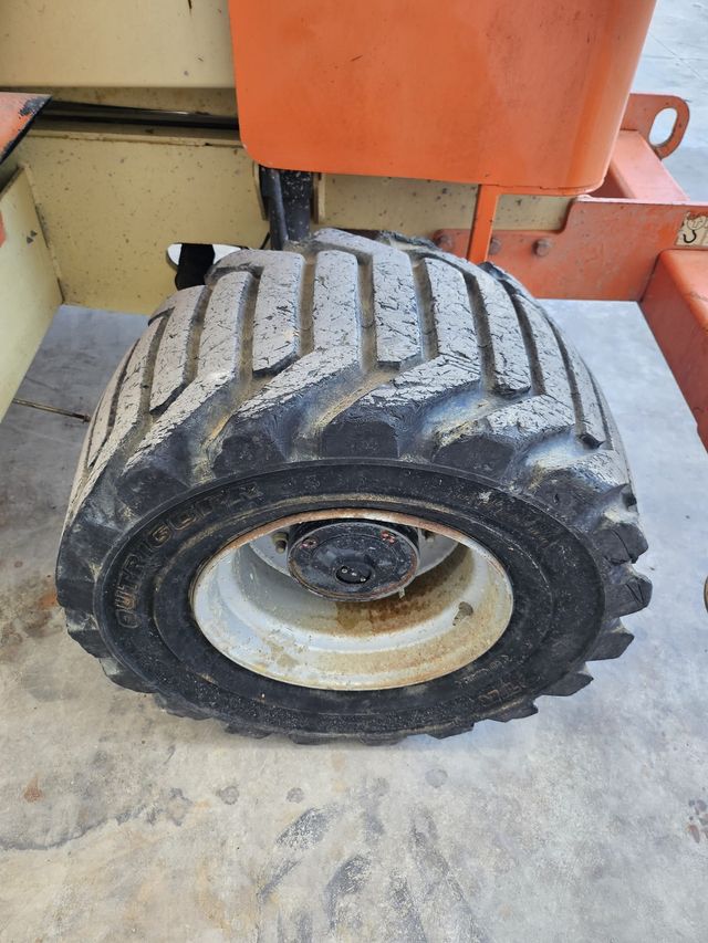 JLG 4394RT