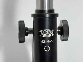 Microscopio Olympus Vintage con estuche