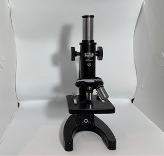 Microscopio Olympus Vintage con estuche