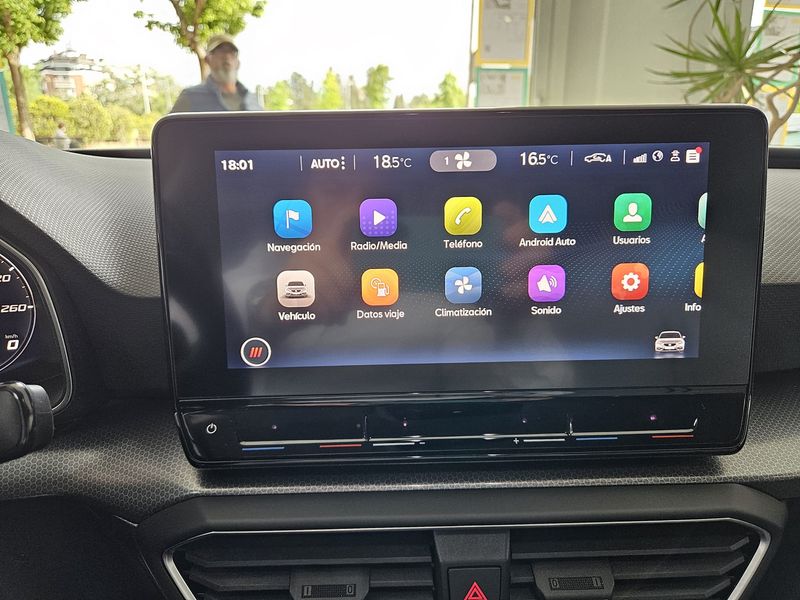 SEAT León 2.0 TDI S&S Style Go 2021, foto 10