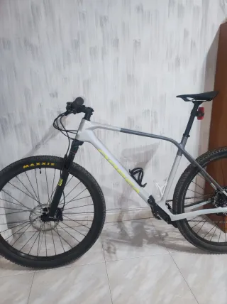 Orbea Alma M30 2024 Carbono