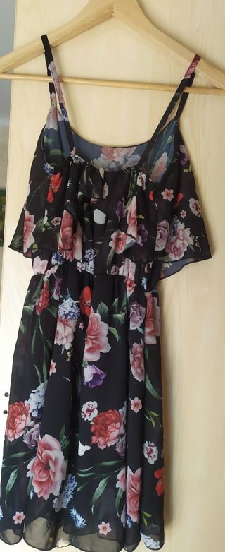Vestido floral corto