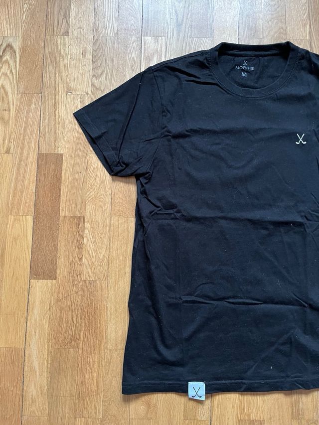 Camiseta negra Morris