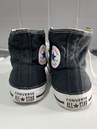 Converse Chuck Taylor All Star negras