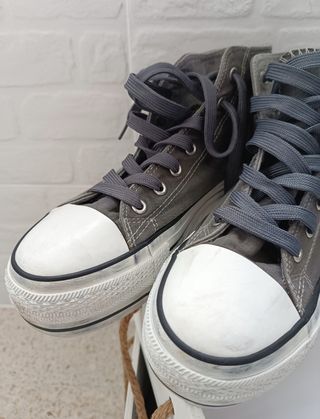 Zapatillas tipo Converse Mujer N°39 (2 Modelos)