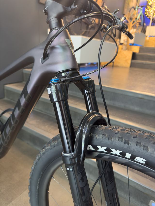 Giant Anthem Advanced 29 1 (UNIDAD TEST)
