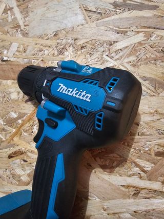 Taladro Makita