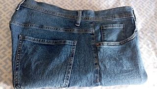 PANTALÓN VAQUERO CORTO BERMUDA 