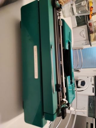 Olivetti Studio 45 - Máquina de escribir