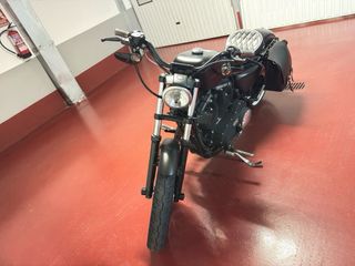 Harley Davidson XL883N Iron