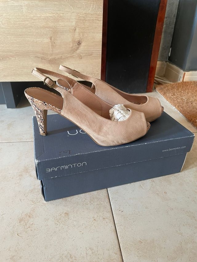 Sandalias tacón beige Barminton