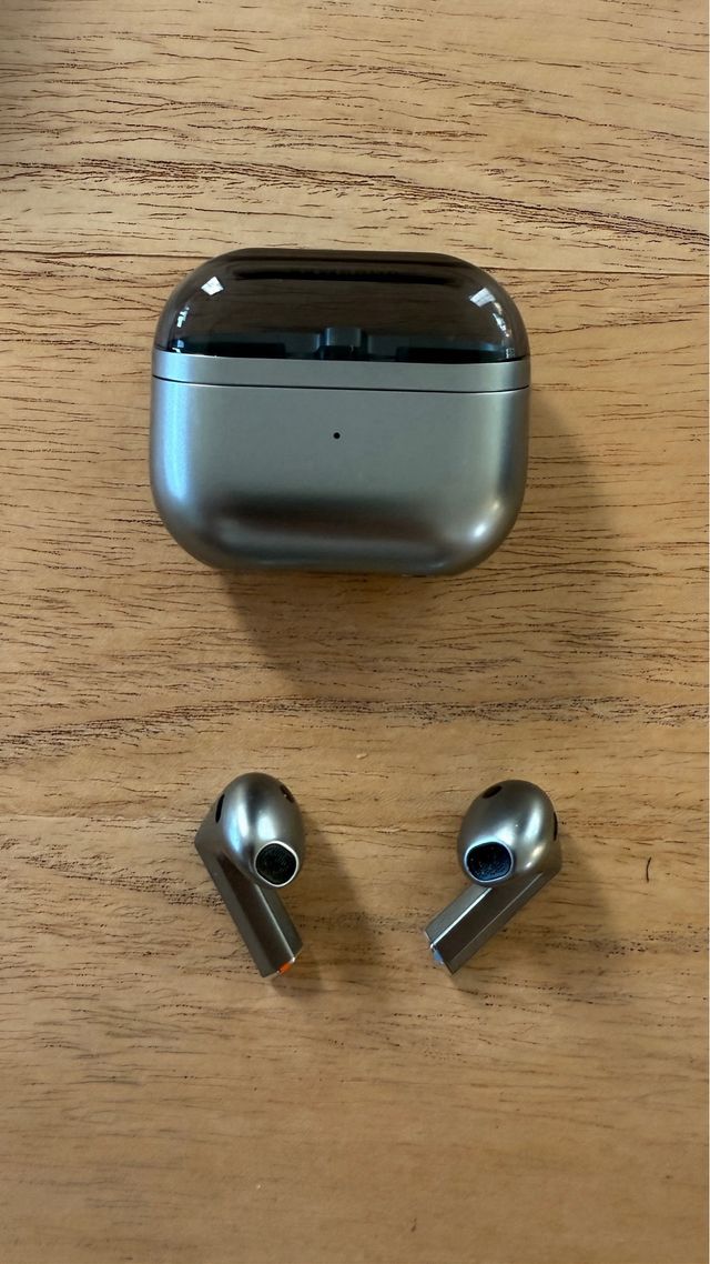 Samsung Galaxy Buds3 - Grigio Argento