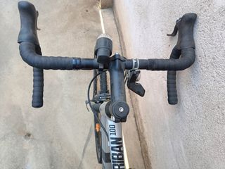 Bicicleta carretera BTWIN Urban 100