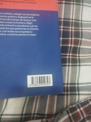 En busca de Nuncajamás: Crónicas políticas e intelectuales de un largo viaje (Spanish Edition)