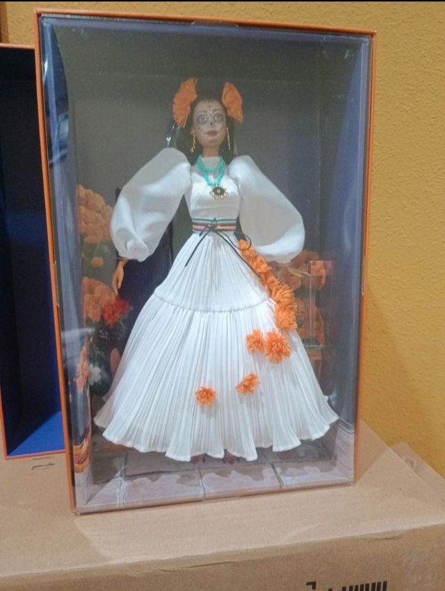 Muñeca Barbie Día de Muertos Kris Goyri