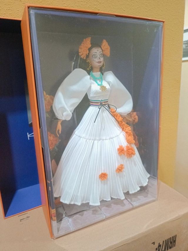 Muñeca Barbie Día de Muertos Kris Goyri