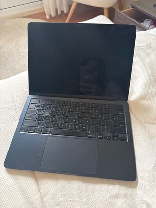 MacBook Air 2024 M3 - Gris Espacial