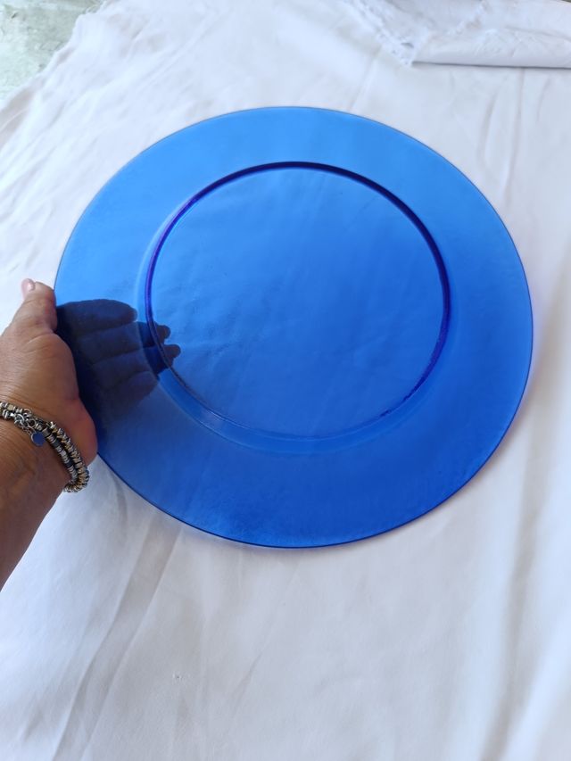 Set N.5 sottopiatti in cristallo blu.